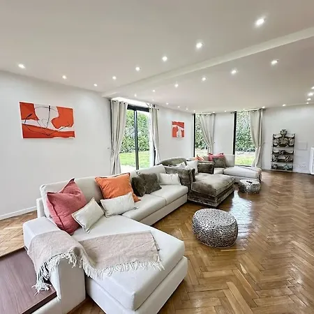 Au Haras La Belle Ferienhaus *